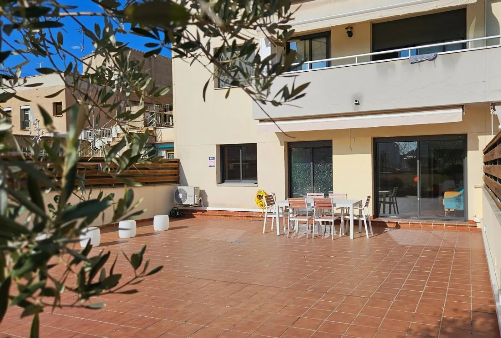 Apartamento Vilallonga Figueres  0*, Figueres (Girona)